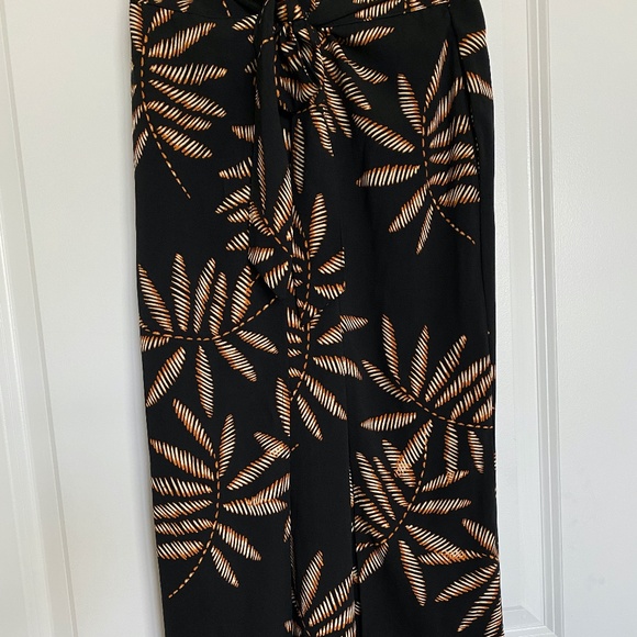 A New Day Palazzo Wide Leg Leaf Elastic Wrap Pants - Picture 8 of 10